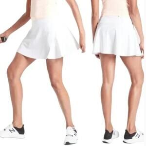 Athleta Match Point Skirt White Tennis Athletic Skort Summer Vacation Preppy